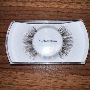 MAC Cosmetics false eyelashes B10 NEW Lashes Brown Brand New